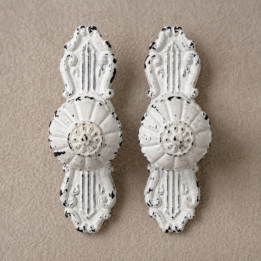 VTG‎ Shabby Chic Cast Iron Drawer Door  Knobs French Country Farmhouse Cottage